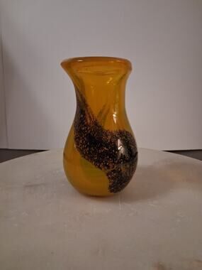 Pesthelus Swirl Art Glass Bud Vases 6” Hand Blown Amber Black (See Description)